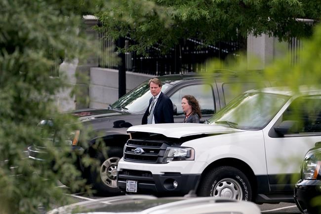 Trump teases about successor to White House counsel | iNFOnews.ca Trump teases about successor to White House counsel | iNFOnews.ca