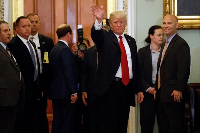 The Latest: Trump - It's disgrace Democrats paid for dossier | iNFOnews.ca CP1923409071