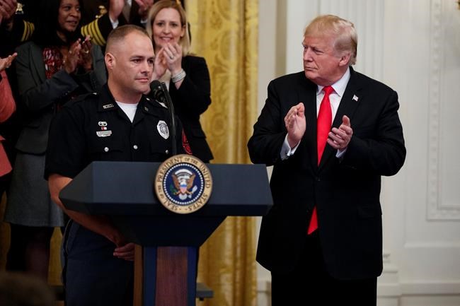 Trump signs bipartisan measure to confront opioid crisis | iNFOnews.ca