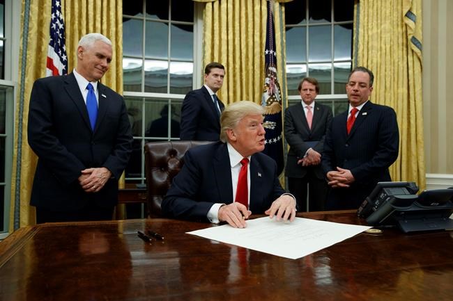 Trump executive order first strike at ending 'Obamacare' | iNFOnews.ca