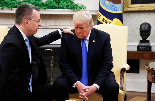 US pastor freed from Turkey prays with Trump in Oval Office | iNFOnews.ca US pastor freed from Turkey prays with Trump in Oval Office | iNFOnews.ca