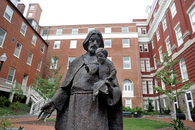 Georgetown to give slave descendants priority for admission | iNFOnews.ca CP1159729441