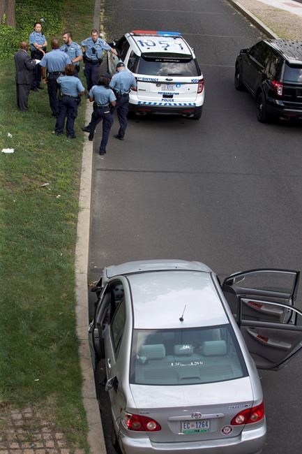 US Capitol briefly locked down, 2nd time in week | iNFOnews.ca