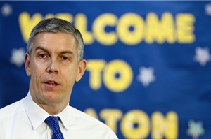 Education Secretary Arne Duncan reaffirms Obama administration's support for annual testing | iNFOnews.ca CP31447222