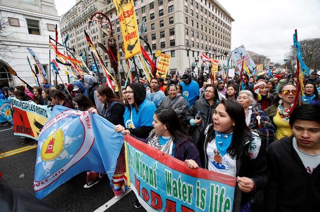 Opponents of Dakota pipeline bring message to Trump | iNFOnews.ca Opponents of Dakota pipeline bring message to Trump | iNFOnews.ca