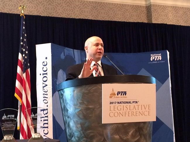 Trump's education adviser promotes private schools | iNFOnews.ca Trump's education adviser promotes private schools | iNFOnews.ca