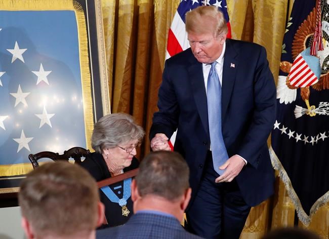 Trump awards posthumous Medal of Honor to WWII Army officer | iNFOnews.ca