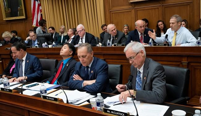 Justice Dept. opposes House request for Mueller materials | iNFOnews.ca