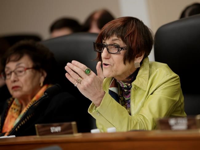 Trump's top health official gets bipartisan grilling | iNFOnews.ca