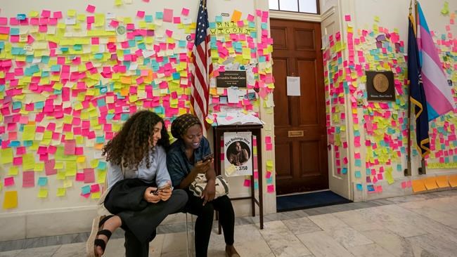 Face to face: Pelosi, AOC have own roles, centres of power | iNFOnews.ca