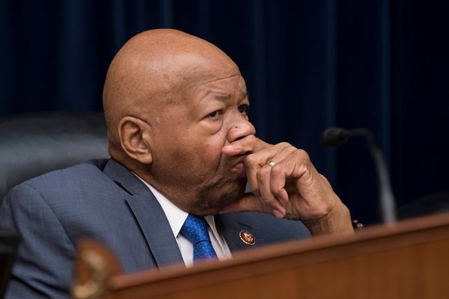 House panel sets deadline for WH on security clearances info | iNFOnews.ca