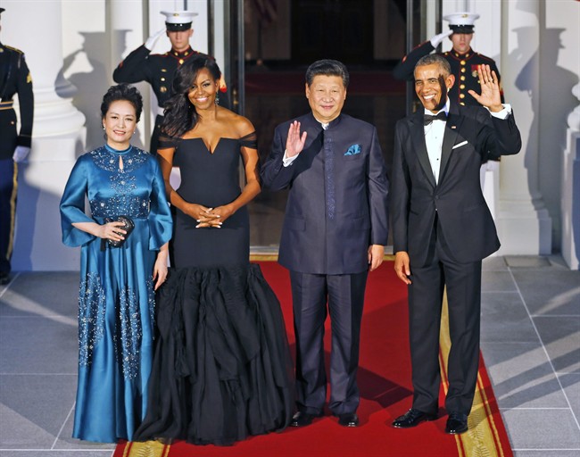 Michelle Obama chooses black Vera Wang gown for China State Dinner | iNFOnews.ca CP34716556