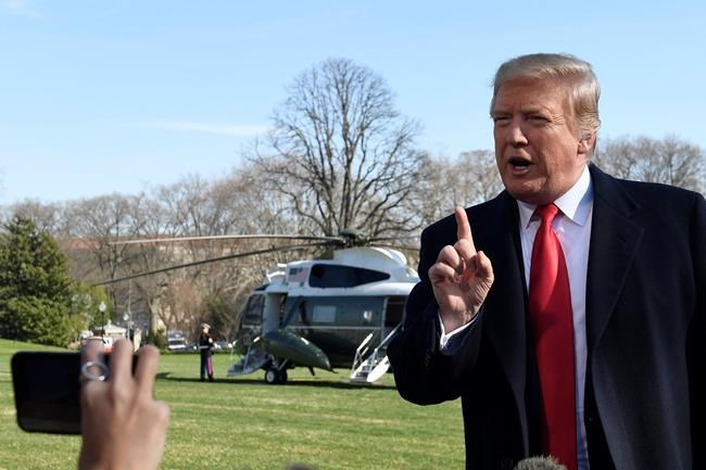 Dems mock 'scaredy-cat' GOP, demand Mueller's full 300 pages | iNFOnews.ca CP763327605