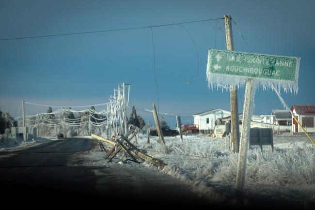 Two dead, thousands remain without power in New Brunswick after ice storm | iNFOnews.ca