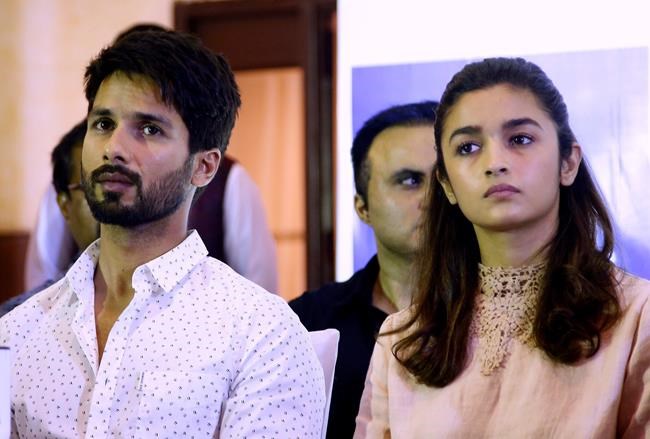 Court clears Bollywood drug film for release with just 1 cut | iNFOnews.ca