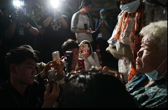 Police hunting for monk increase pressure on Thai temple | iNFOnews.ca Police hunting for monk increase pressure on Thai temple | iNFOnews.ca