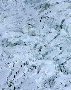 With daredevil's jump out, Discovery to make documentary on Everest avalanche | iNFOnews.ca With daredevil's jump out, Discovery to make documentary on Everest avalanche | iNFOnews.ca