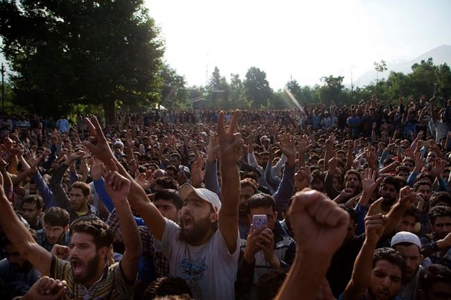 Indian troops, Kashmir protesters clash as top rebel killed | iNFOnews.ca