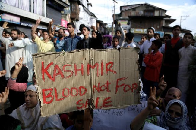 1 killed, dozens injured in new Kashmir anti-India protests | iNFOnews.ca 1 killed, dozens injured in new Kashmir anti-India protests | iNFOnews.ca