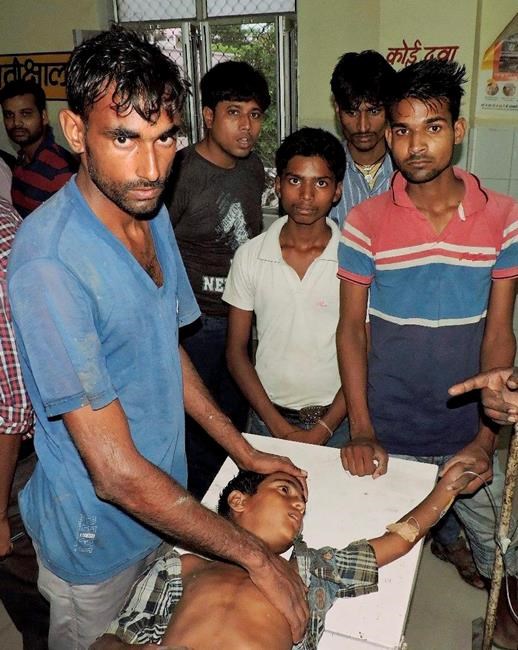 Lightning kills 74 people, mostly farmworkers, in India | iNFOnews.ca Lightning kills 74 people, mostly farmworkers, in India | iNFOnews.ca
