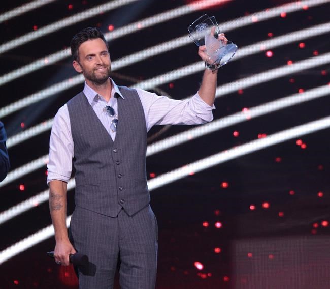 Brett Kissel crowned king of country, fan favourite at CCMA Awards | iNFOnews.ca CP1994610735