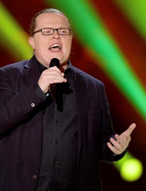 Singer fined by German court for son's stage performance | iNFOnews.ca Singer fined by German court for son's stage performance | iNFOnews.ca