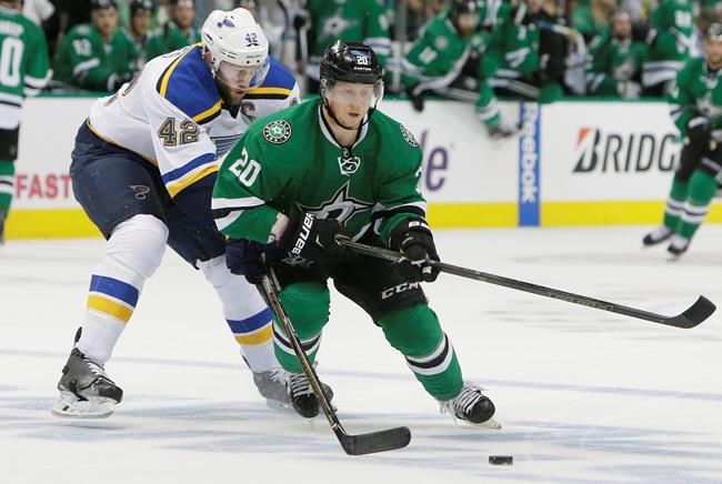 Faksa has goal and assist, Stars beat Blues 2-1 in Game 1 | iNFOnews.ca