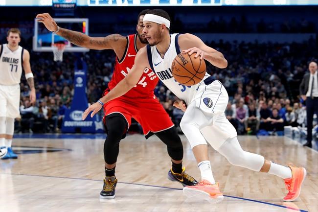 Doncic scores 26 points, leads Mavs past Raptors 110-102 | iNFOnews.ca CP1716781696