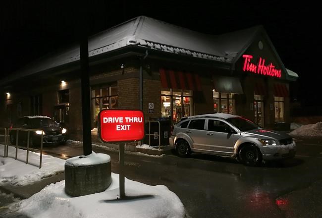 Tim Hortons sees slow sales for 5th straight quarter amid franchisee dispute | iNFOnews.ca Tim Hortons sees slow sales for 5th straight quarter amid franchisee dispute | iNFOnews.ca