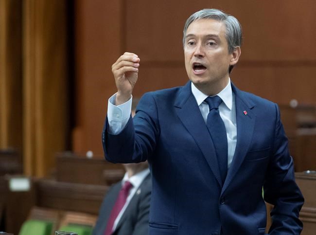 Canada condemns poisoning of Putin critic in Russia, Champagne says | iNFOnews.ca