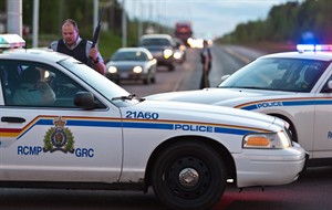 NewsAlert:Manhunt in Moncton, N.B., after undisclosed number of people shot | iNFOnews.ca CP28635023