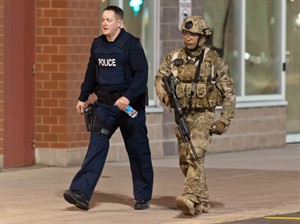 Manhunt in Moncton, N.B., after three RCMP officers shot and killed | iNFOnews.ca CP28638750