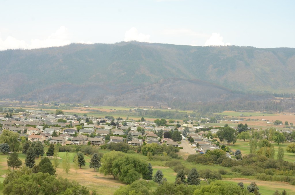Glad to be back home, North Okanagan wildfire evacuees filled with gratitude, and sorrow | iNFOnews.ca Glad to be back home, North Okanagan wildfire evacuees filled with gratitude, and sorrow | iNFOnews.ca