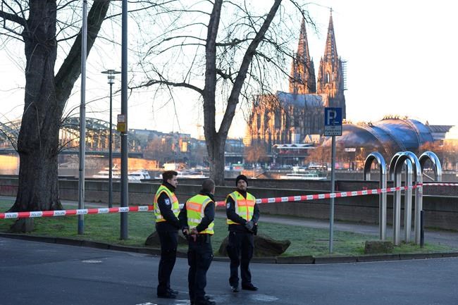 Experts defuse World War II bomb in German city of Cologne | iNFOnews.ca
