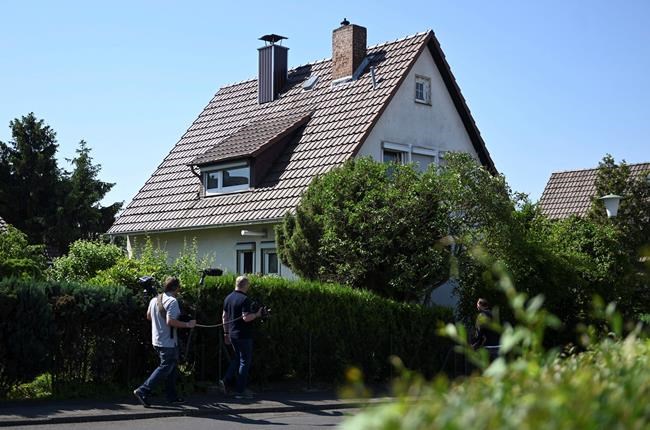 German authorities find 46 guns linked to politician's death | iNFOnews.ca German authorities find 46 guns linked to politician's death | iNFOnews.ca