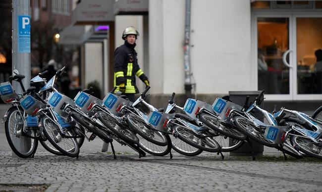Powerful gale lashes Europe, 7 dead amid traffic chaos | iNFOnews.ca Powerful gale lashes Europe, 7 dead amid traffic chaos | iNFOnews.ca