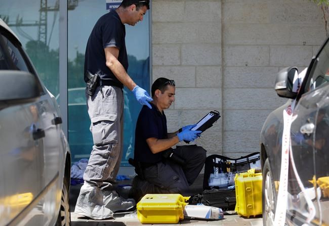Palestinian stabs American-Israeli man to death in West Bank | iNFOnews.ca Palestinian stabs American-Israeli man to death in West Bank | iNFOnews.ca