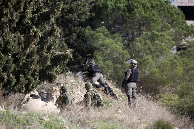 Israeli officials: 7 wounded in shooting near settlement | iNFOnews.ca