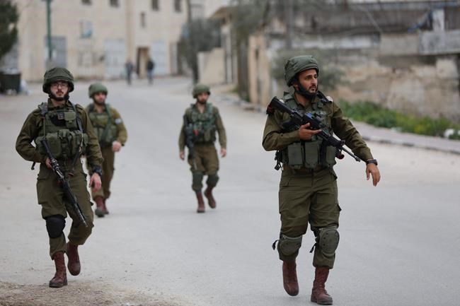 Israeli troops kill Palestinian suspect in settler's killing | iNFOnews.ca Israeli troops kill Palestinian suspect in settler's killing | iNFOnews.ca