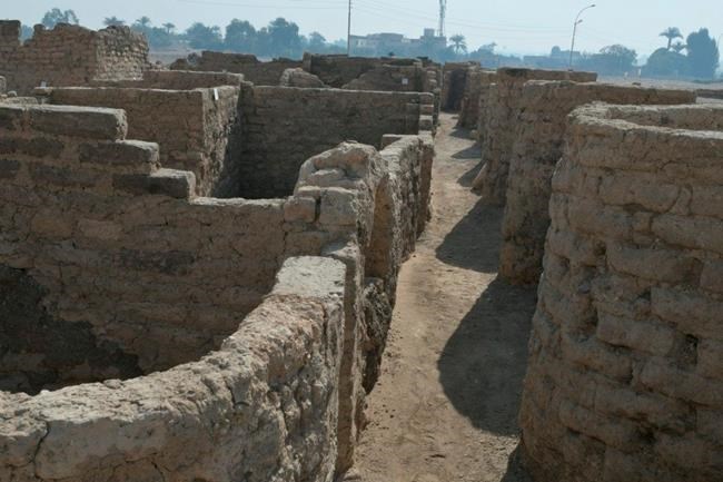 Archeologists unearth an ancient pharaonic city in Egypt | iNFOnews.ca