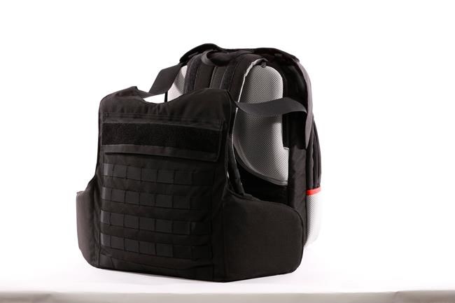 Israeli backpack deploys bulletproof vest | iNFOnews.ca Israeli backpack deploys bulletproof vest | iNFOnews.ca