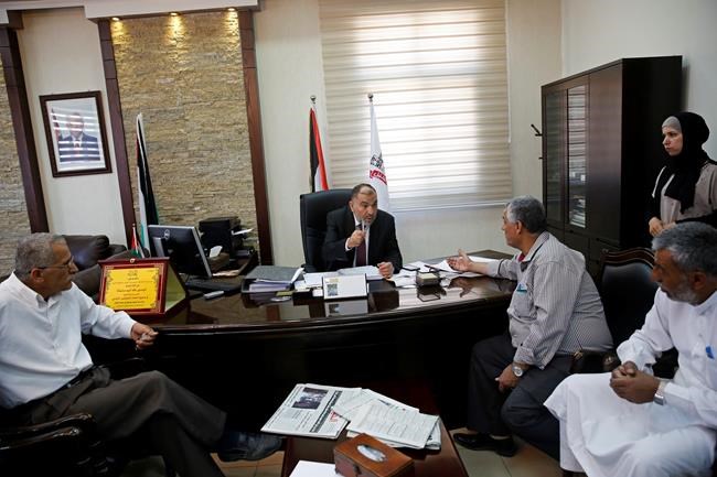 Palestinian mayor in West Bank brushes off his violent past | iNFOnews.ca