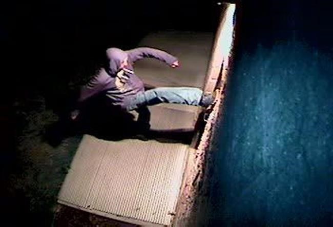 Man arrested in connection with vandalism at Colorado mosque | iNFOnews.ca