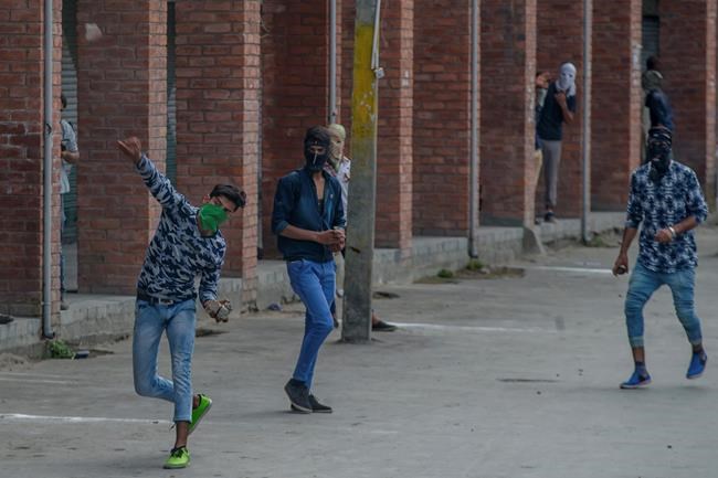 3 Kashmir rebels killed in fighting with Indian troops | iNFOnews.ca