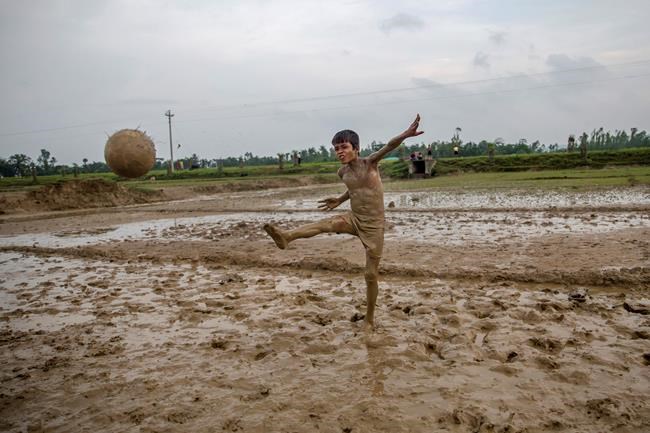UN: 589,000 Rohingya Muslims fled Myanmar in last 8 weeks | iNFOnews.ca