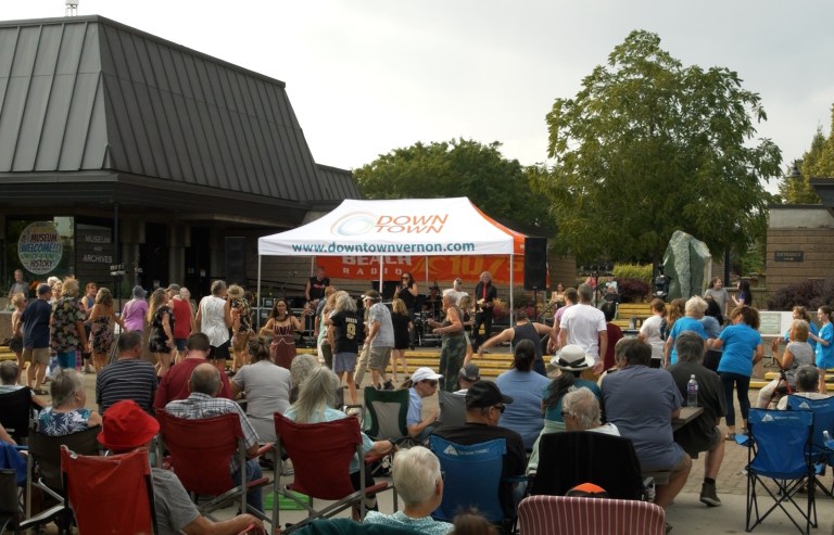 iN VIDEO: Downtown Sounds rocks Downtown Vernon | iNFOnews.ca
