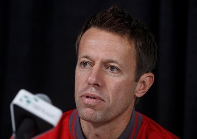 Tennis star Nestor has shown 'love for the game' in twilight of his career | iNFOnews.ca