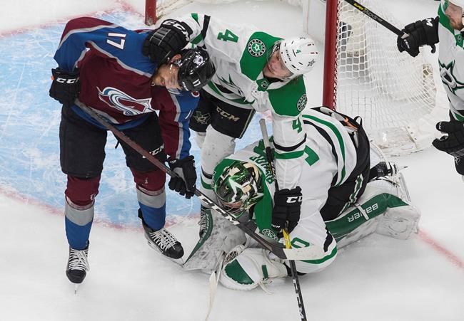Avs ride 5-goal 1st period to 6-3 win over Stars in Game 5 | iNFOnews.ca Avs ride 5-goal 1st period to 6-3 win over Stars in Game 5 | iNFOnews.ca