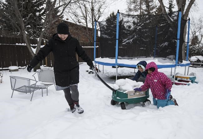 'Not Canadian enough:' Edmonton woman's girls denied citizenship under 2009 law | iNFOnews.ca