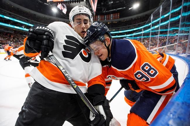 Simmonds and Giroux have two points each to lift Flyers over Oilers | iNFOnews.ca